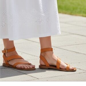 Franco Sarto Daven Gladiator Sandals 9 EUC